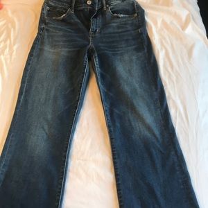 EUC American Eagle Jeans.